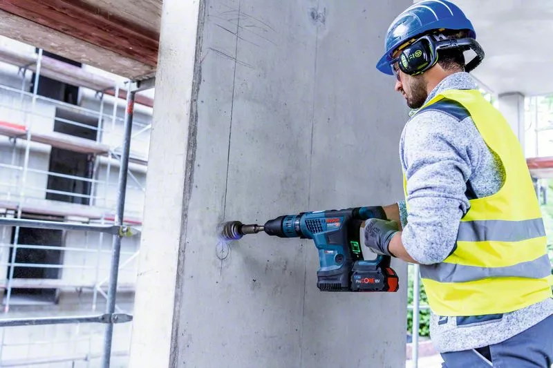 Bosch Akku Bohrhammer GBH 18V-36 C - SDS-MAX - Handwerkerkoffer