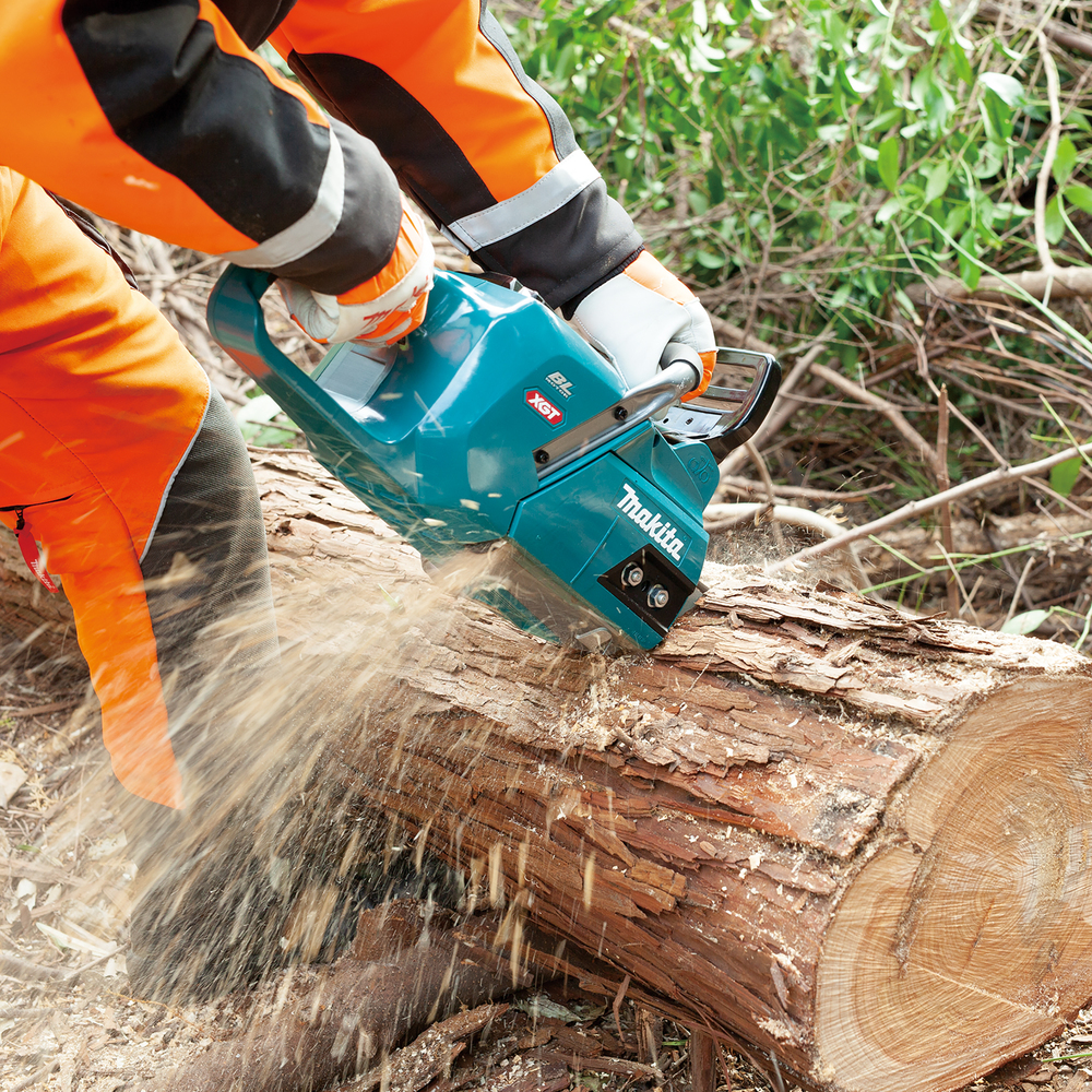 Makita Akku-Kettensäge UC012GZ - 40V - 40cm - 4,5kg - ohne Akku/Ladegerät