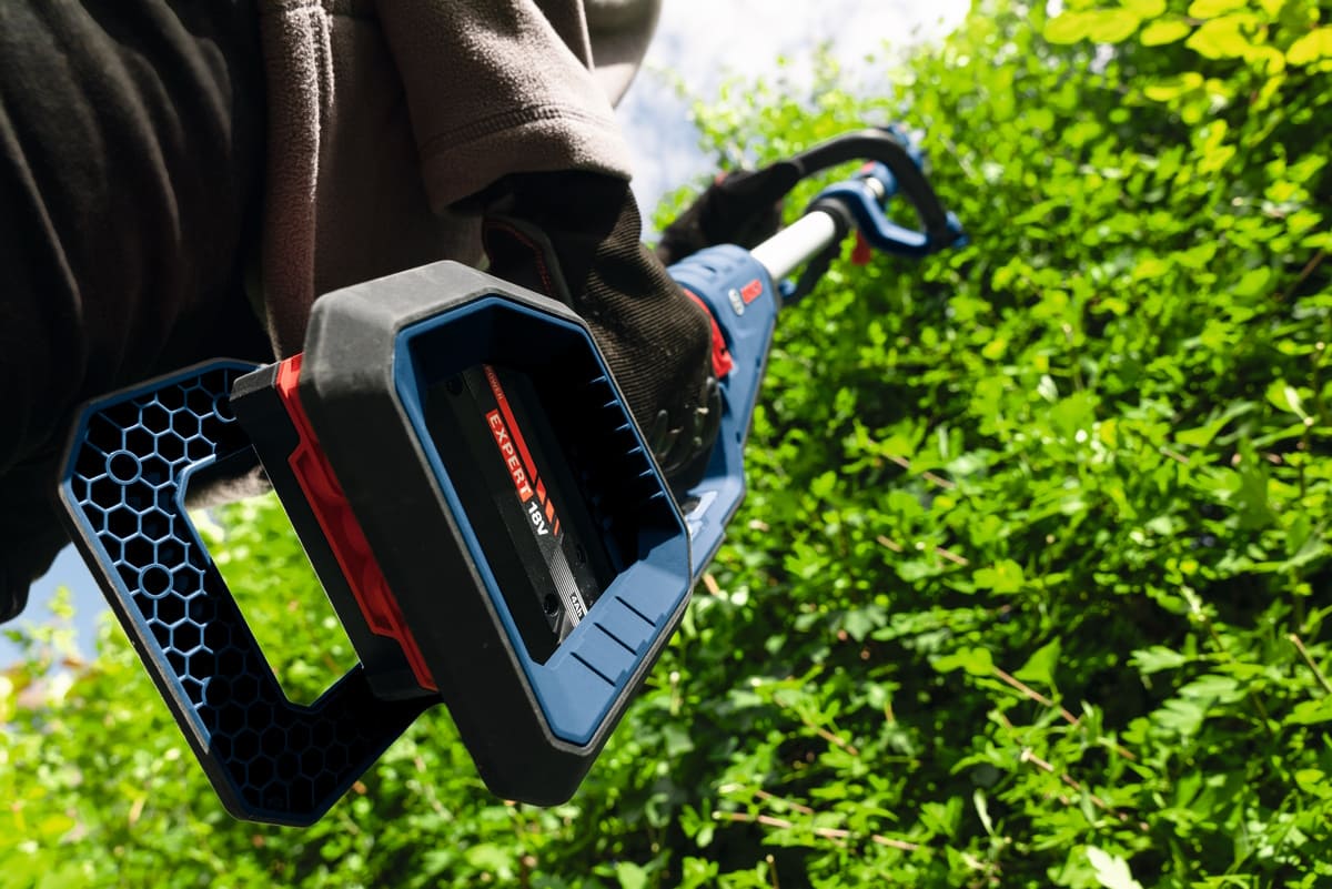 Bosch Akku Heckenschere Stabheckenschere PRO GHE18V-50FP - 18V - ohne Akku