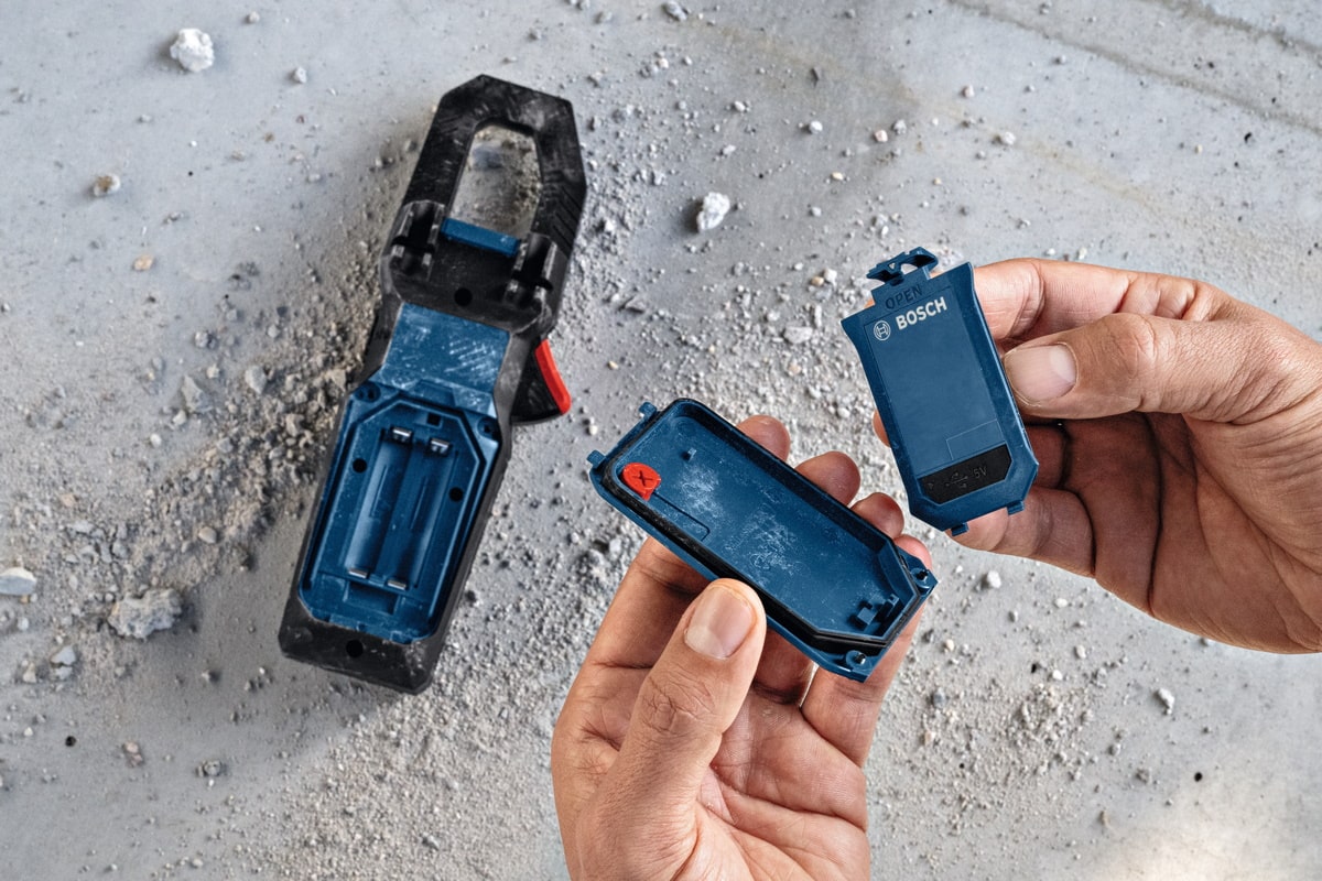 Bosch Strommesszange GMC 600-15 - Messgerät - LCD Display - inkl. Tasche