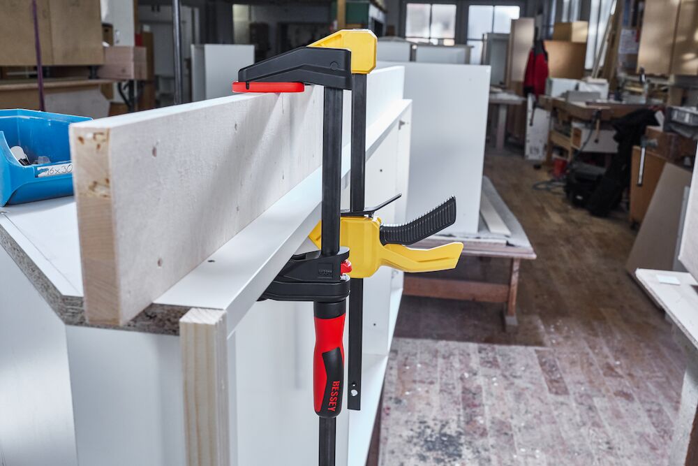 Bessey Getriebezwinge GearKlamp GK45 - 450x60mm - Stahl gehärtet/PA6 Kunststoff