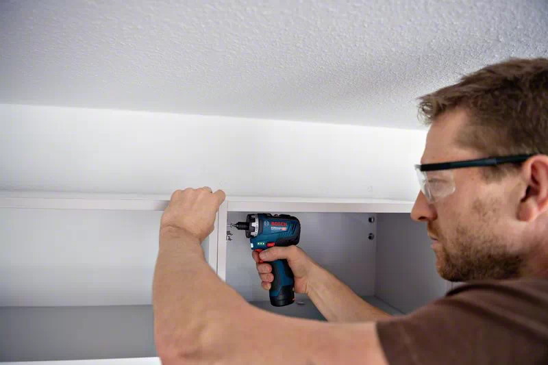 Bosch Akkuschrauber GSR 12V-35 HX - 2x 3AH - L-BOXX 102 - GAL 12V-40