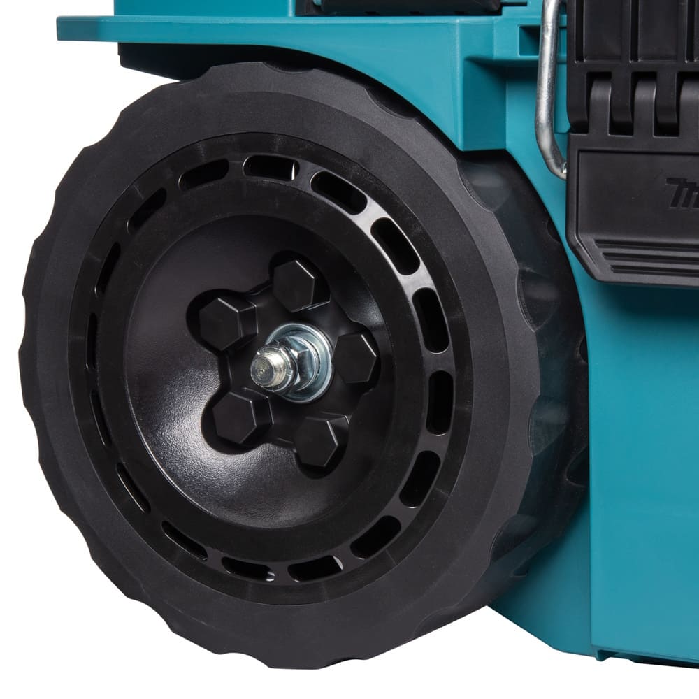 Makita MAKTRAK Trolley Werkzeugbox L - mit Räder - 81,9 Liter Volumen - P-91001