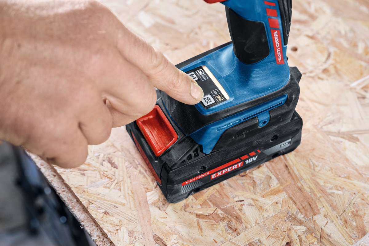 Bosch Akku Bohrschrauber 18V EXPERT EXSR18V-90 Brushless 65 Nm L-BOXX ohne Akku