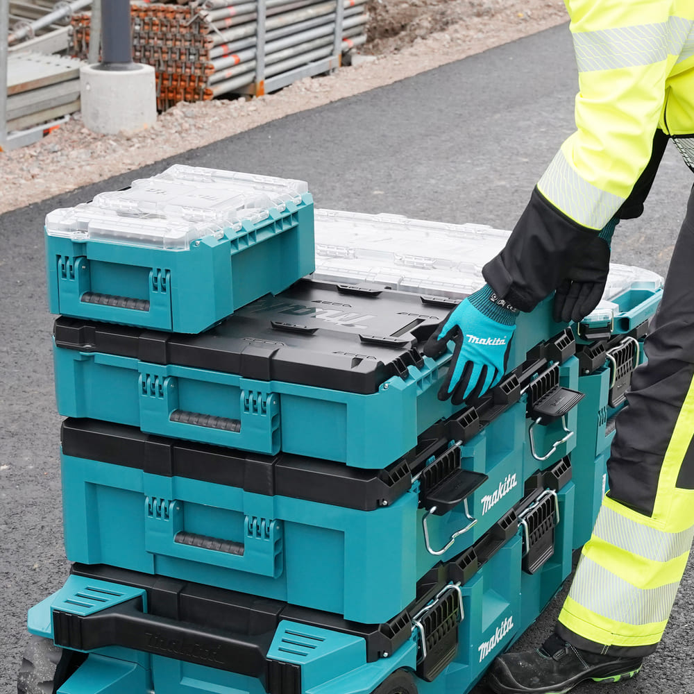 Makita MAKTRAK Werkzeugbox Koffer M - Leer - 18,41 Liter Stauraum - P-91039