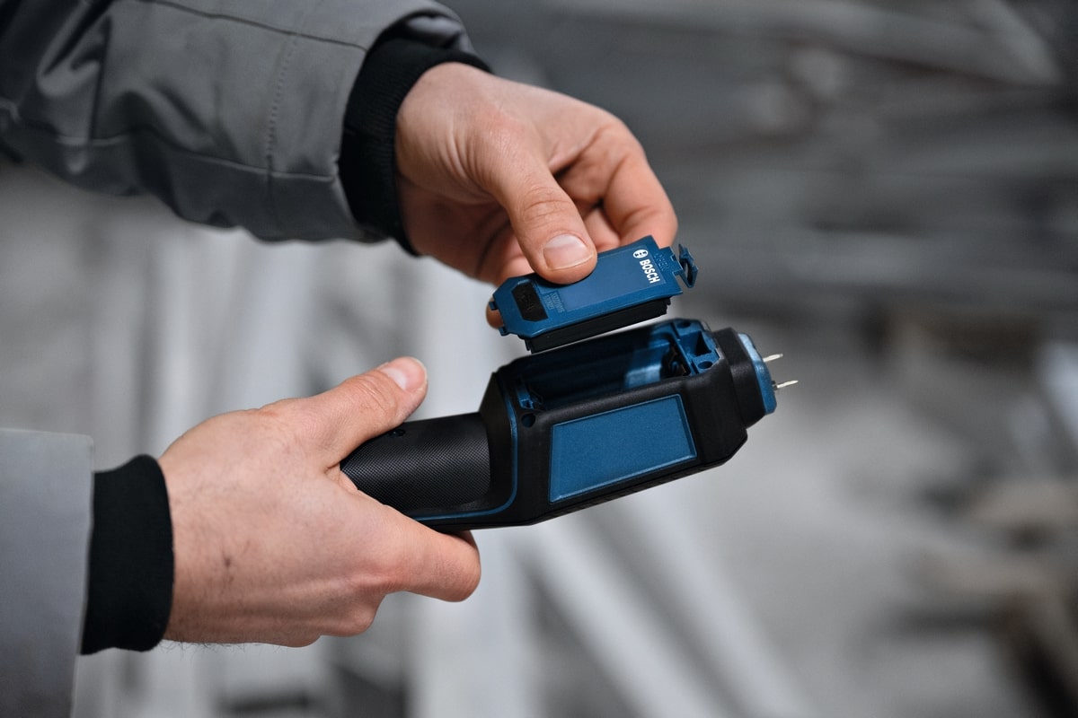 Bosch Feuchtigkeitsmesser GMP 2-15 - Professional - IP65 - präzise Messungen
