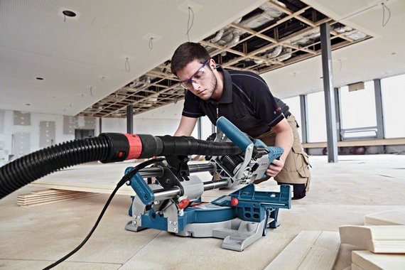 Bosch Paneelsäge Kappsäge GCM 8 SJL - 17,3kg - 1600 Watt - bis 70mm
