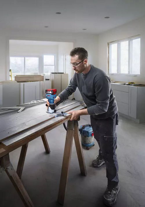 Bosch Akku-Kantenfräse GLF 18V-8 - Laminatschneider - L-BOXX - 06016C6001