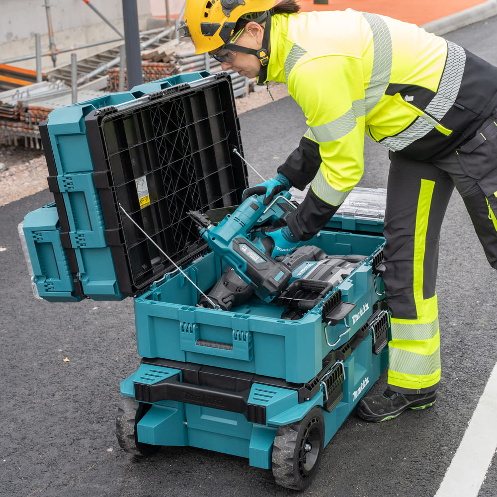 Makita MAKTRAK Werkzeugbox Koffer L - Leer - 63,16 Liter Stauraum - P-91017
