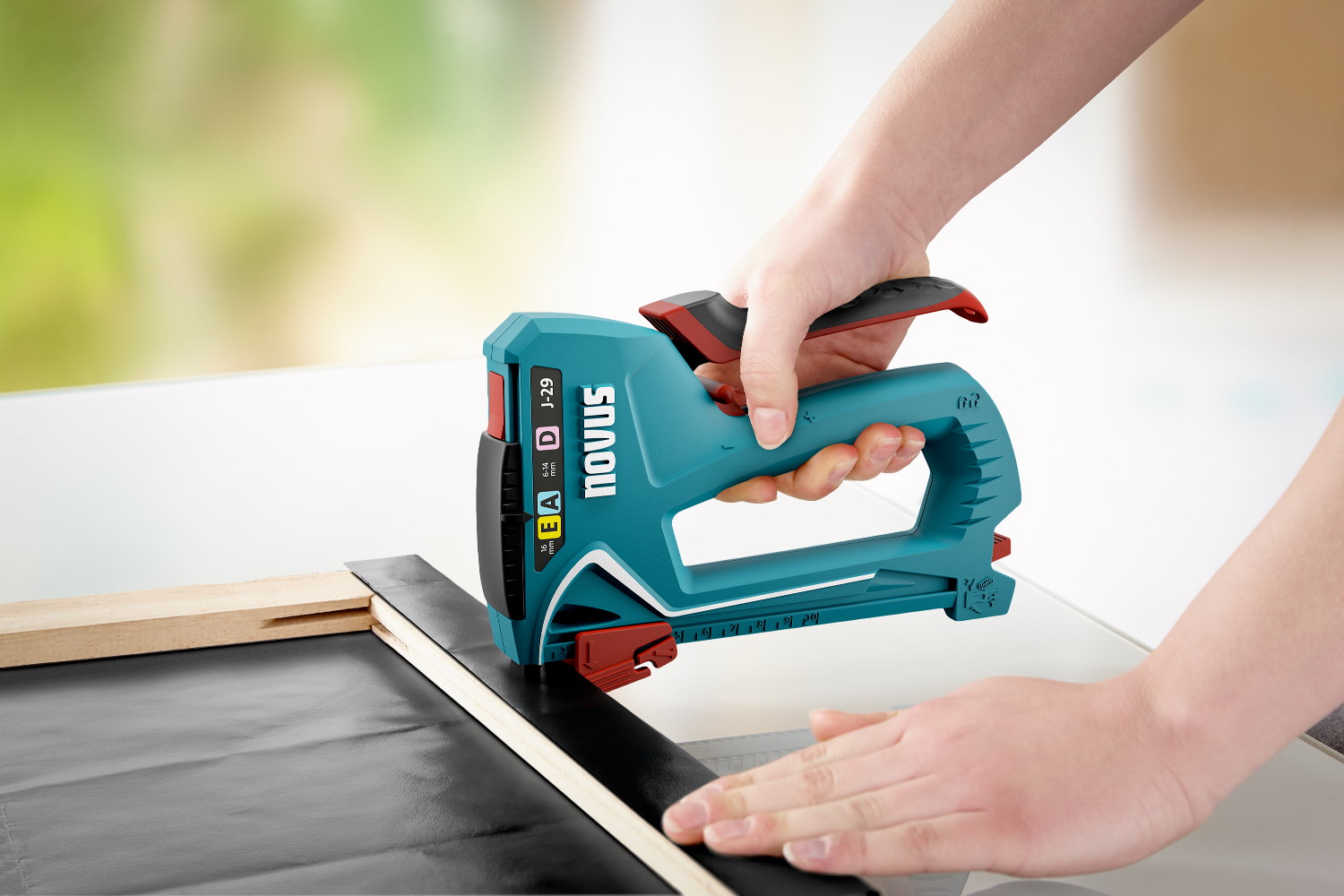 Novus Handtacker J-29 - für Klammern A,H,D,G,E - bis zu 16mm - 030-0467