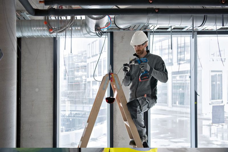 Bosch Akku-Heißluftgebläse GHG 18V-50 - 18V - 2 Stufen 300 + 500 °C - L-BOXX