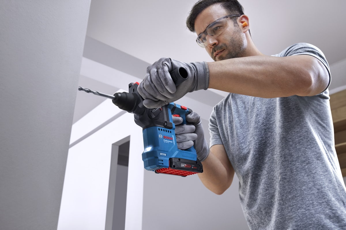 Bosch Akku Bohrhammer GBH 18V-18 - Sologerät ohne Akku/Ladegerät - Professional