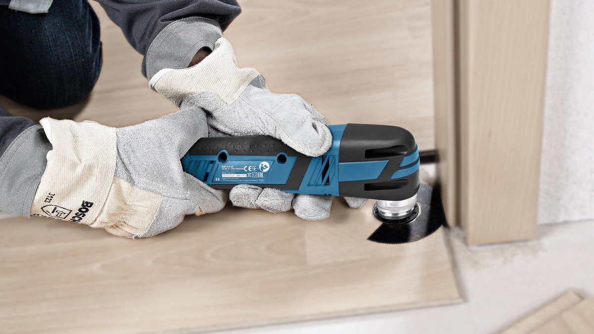 Bosch Akku Mulit Cutter GOP 12V-28 Professional mit 1 Sägeblatt - L-BOXX - SOLO