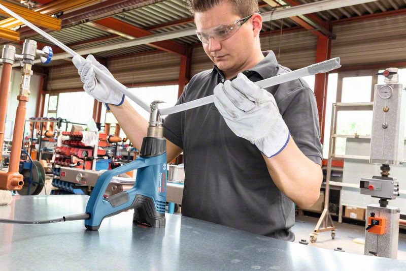 Bosch Heißluftgebläse GHG 23-66 - 2300 Watt - stufenlos - 650 Grad - 4 Programme