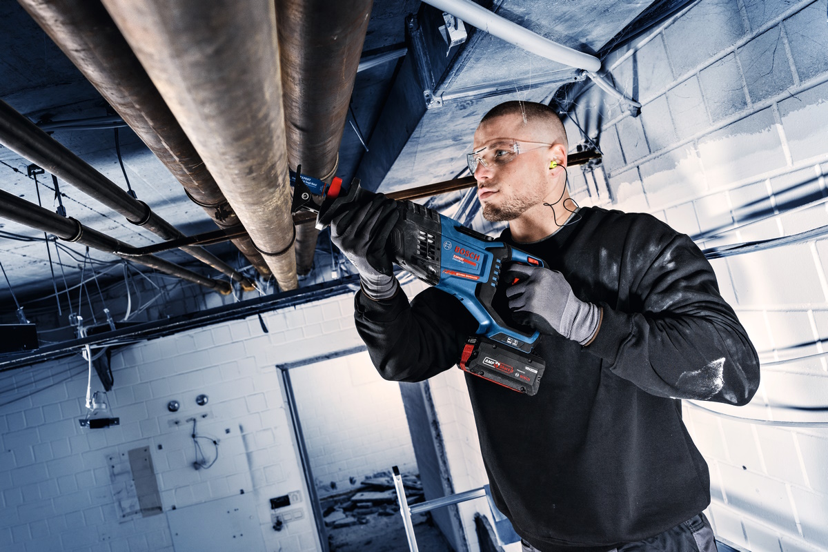 Bosch Akku Säbelsäge EXPERT EXSA18V 32 BITURBO in L BOXX 238 ohne Akku/Ladegerät