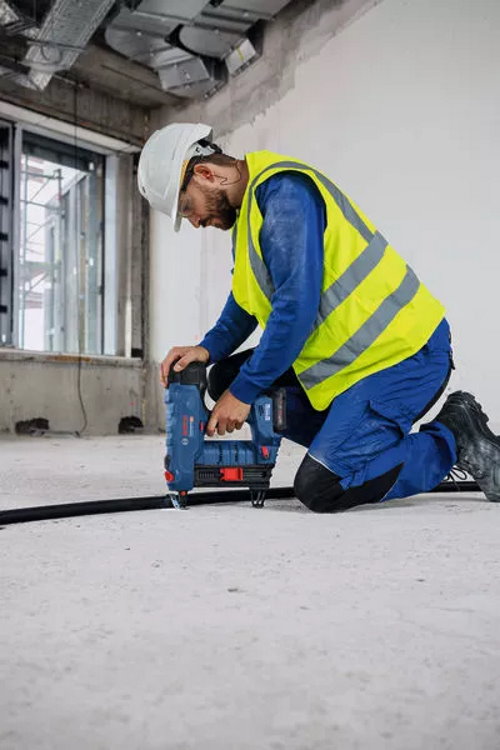 Bosch Akku-Nagler GNB 18V-40 - XL-BOXX - bis 40mm - ohne Akku/Ladegerät