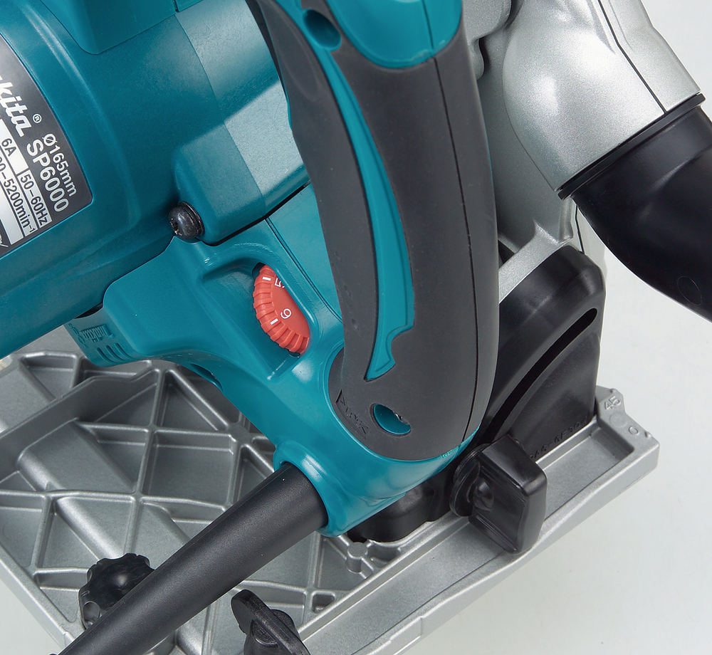 Makita Tauchsäge - SP6000J - 1300W -  bis 56mm - im Makpac 4