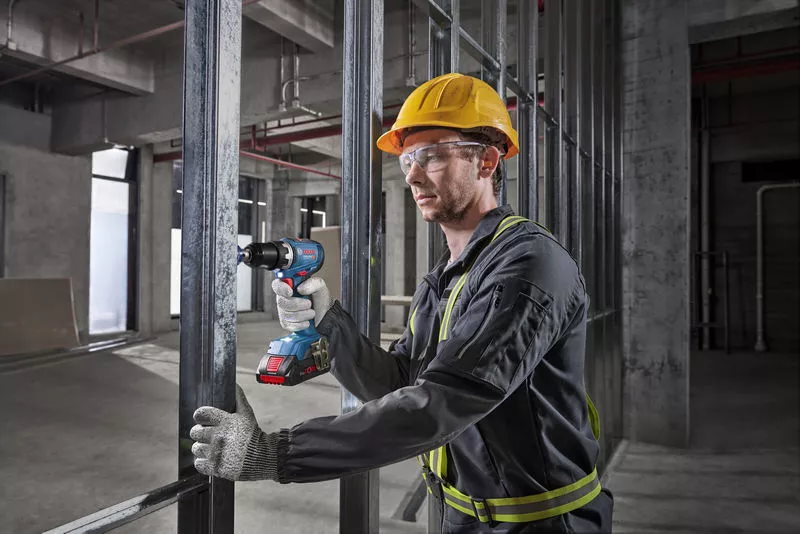 Bosch Akku-Bohrschrauber GSR 18V-65 - L-BOXX - Sologerät - 06019N3201