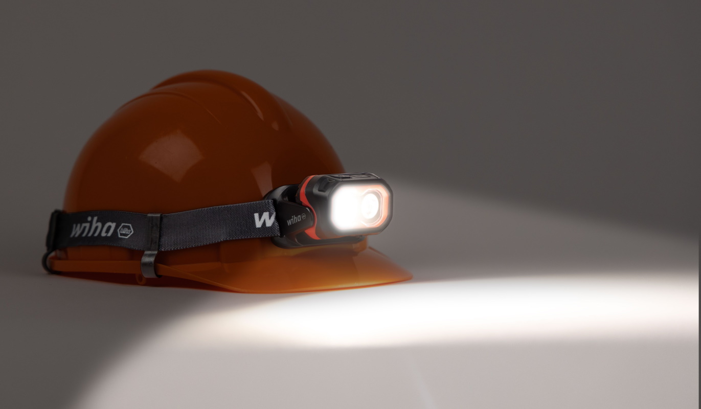 Wiha Stirnlampe 500 lm mit Bewegungssensor - Arbeitsleuchte - dimmbar - 45700