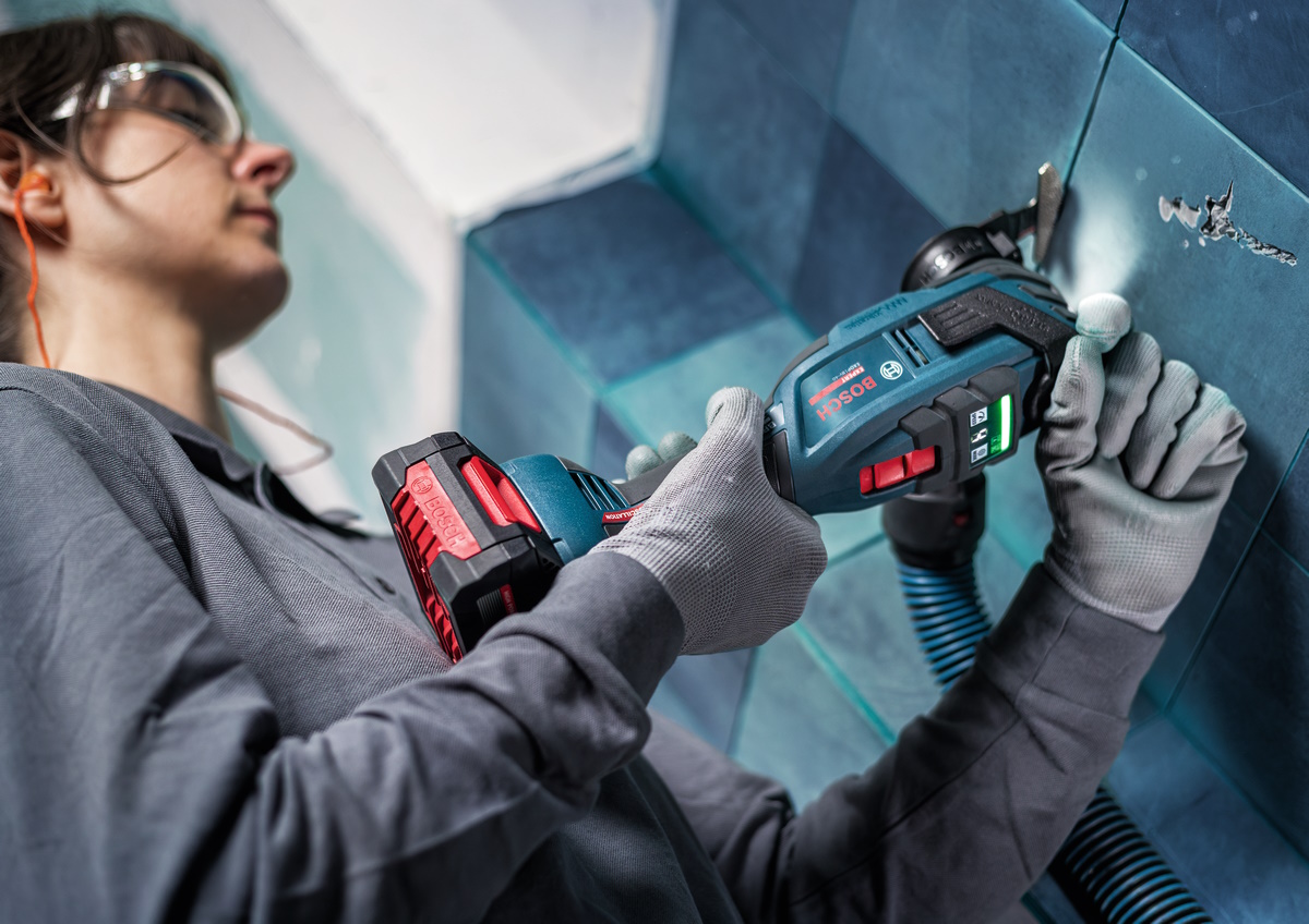 Bosch Multi Cutter Akku 18V - EXPERT EXOP18V-40 StarlockMax mit L-BOXX ohne Akku