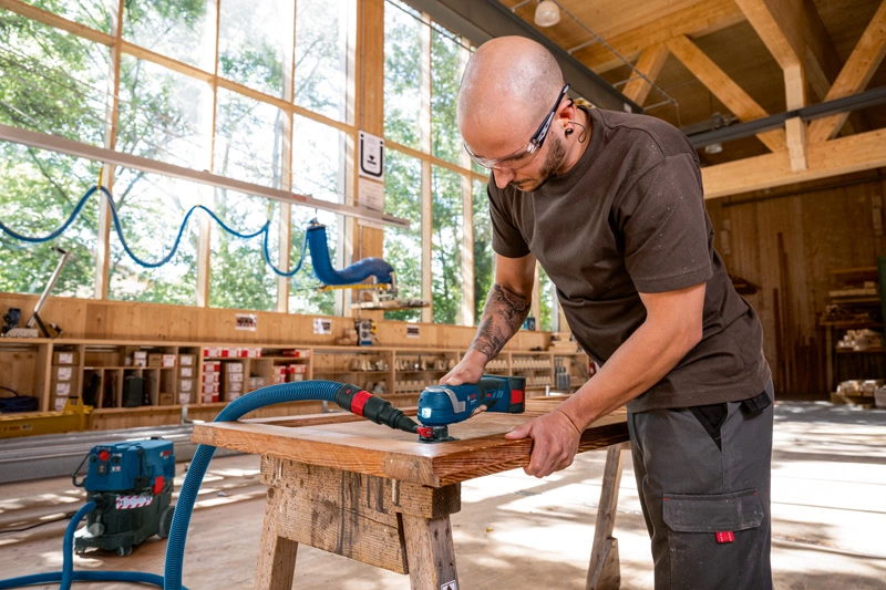 Bosch Akku Mulit Cutter GOP 18V-34 mit 1 Sägeblatt - 18V - L-BOXX - SOLO