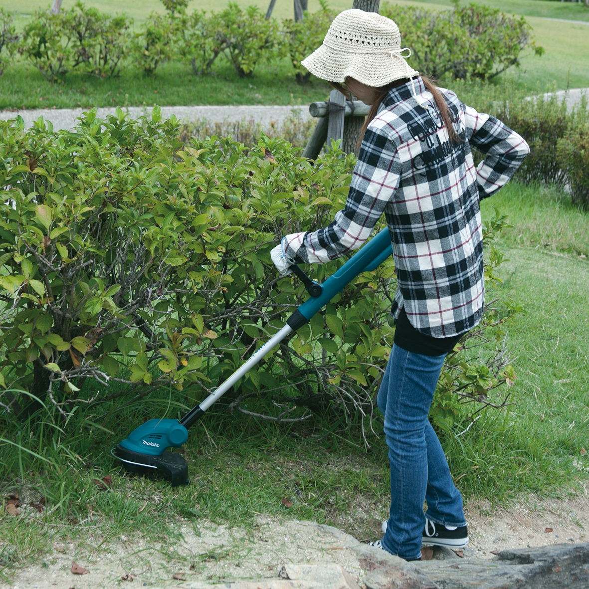 Makita Akku Rasentrimmer Sense - DUR181Z - 18V - ohne Akku/Ladegerät