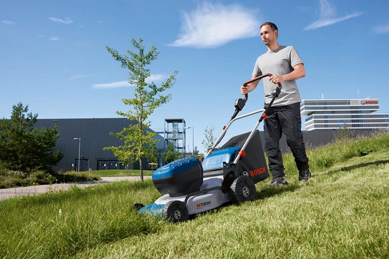Bosch Akku-Rasenmäher GRA 18V2-46 - ohne Antrieb - 60l - 46cm Schnittbreite