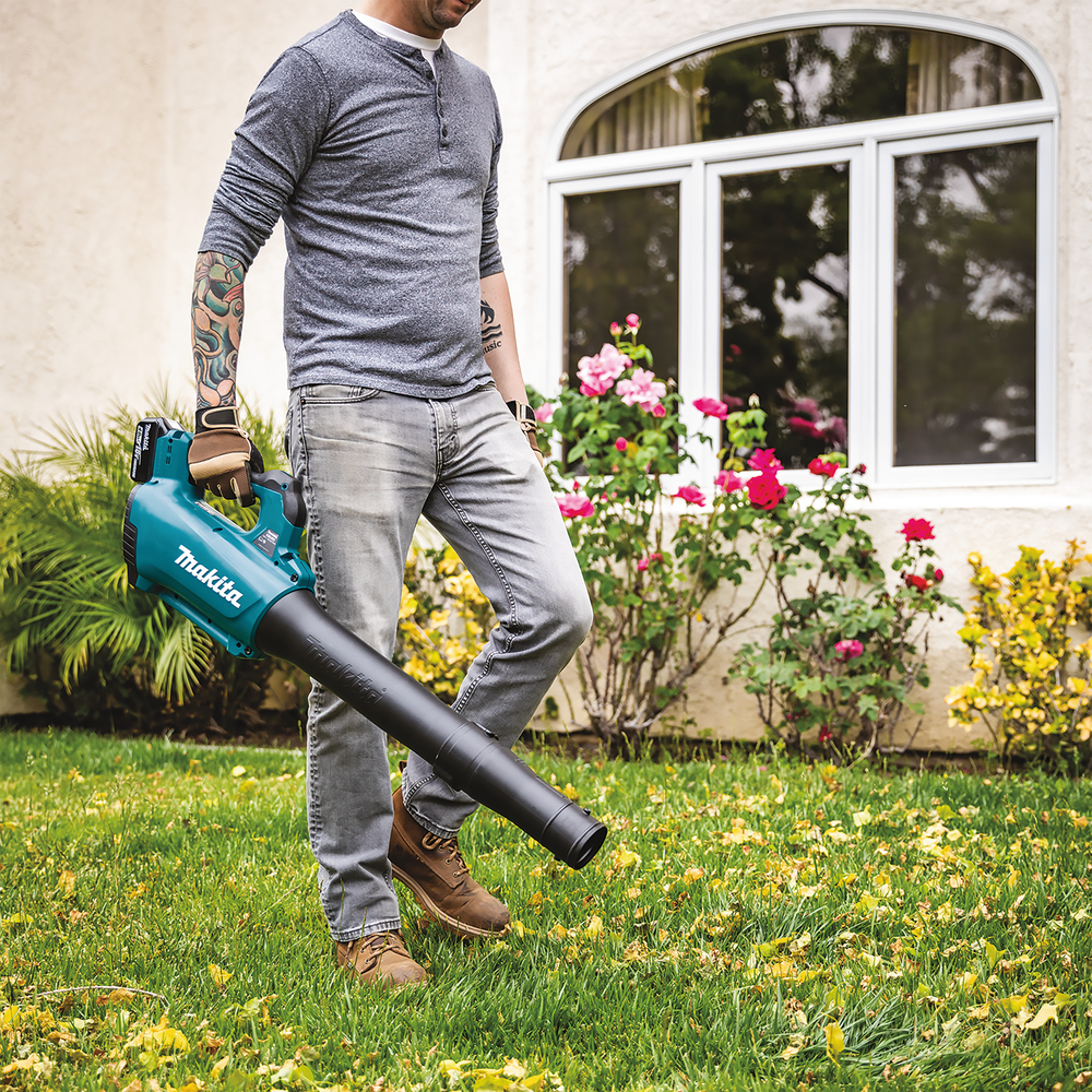 Makita Akku-Gebläse DUB184RF - 18V - inkl. BL1830 Akku 3AH - DC18RC Ladegerät