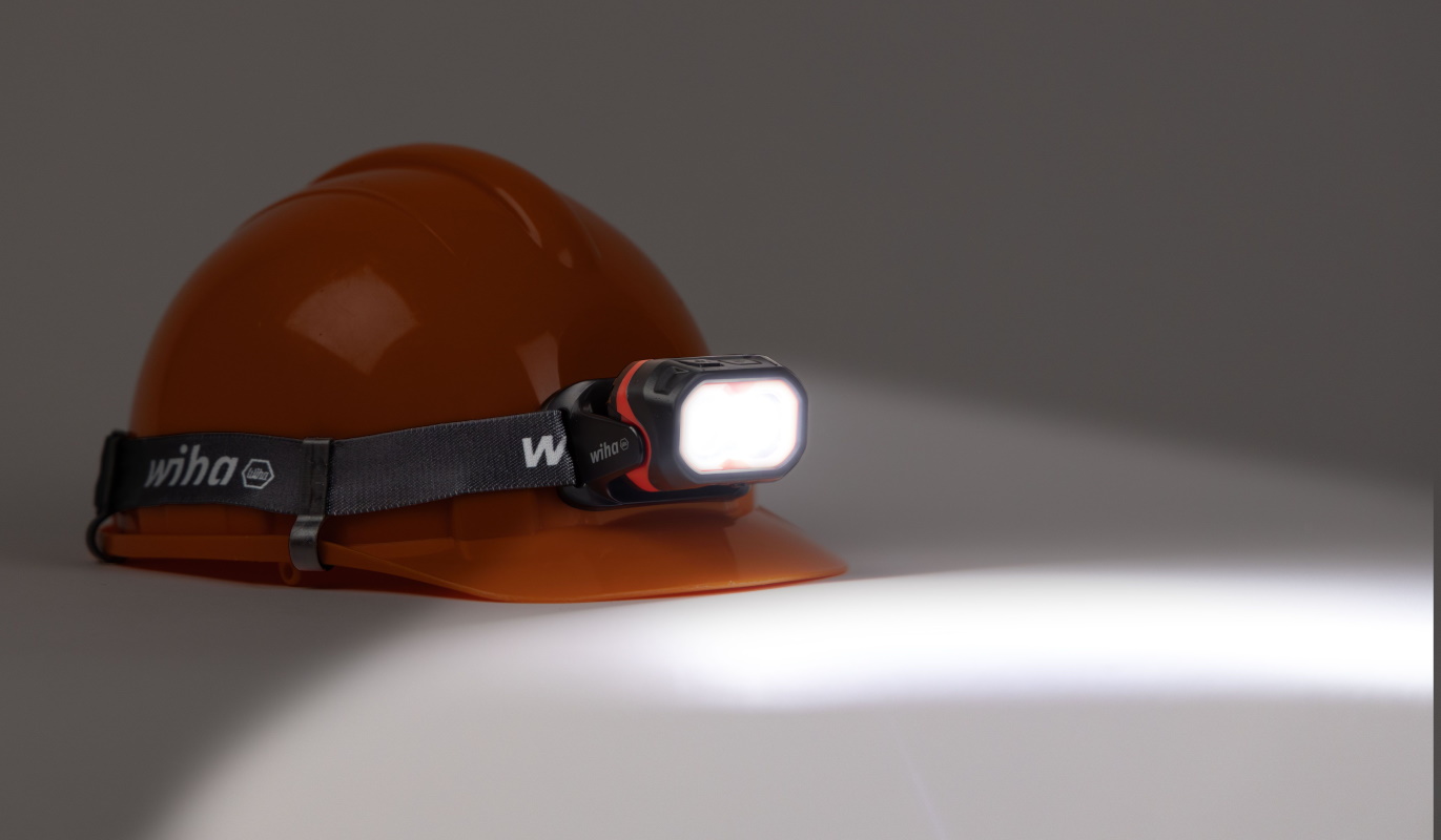 Wiha Stirnlampe 500 lm mit Bewegungssensor - Arbeitsleuchte - dimmbar - 45700