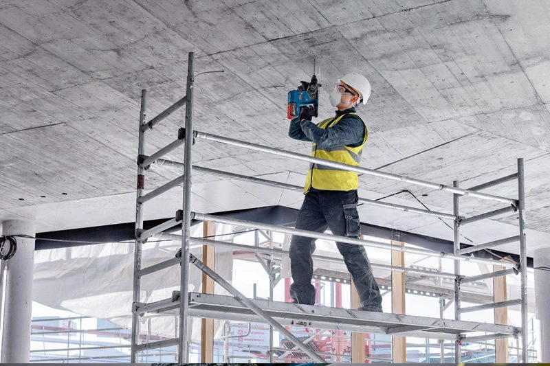 Bosch Akku Bohrhammer GBH 18V-24 - SDS-Plus - L-BOXX 238 - SOLO