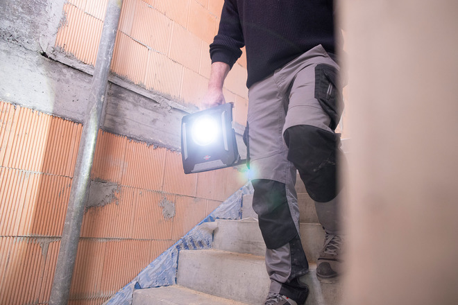 Brennenstuhl Multi Battery LED Akku Hybrid Baustrahler 6050 MH - 6200lm