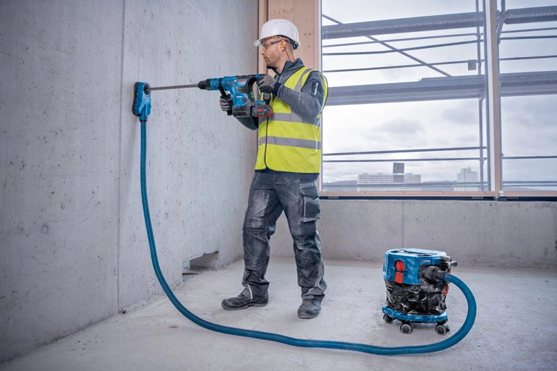 Bosch Akku-Staubsauger GAS 18V-12 MC - mit Rollen - 18V - ohne Akkus