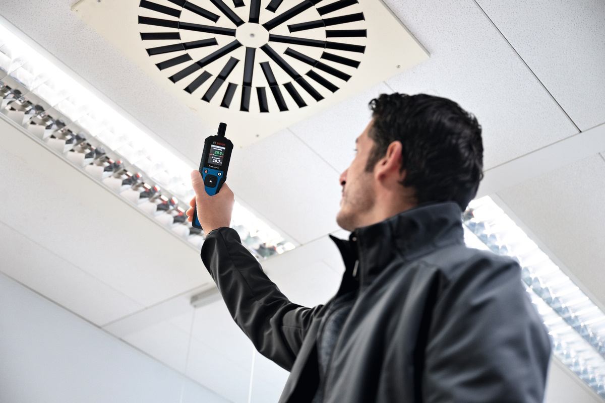 Bosch Holzfeuchtigkeitsmesser GDH 1-17 Thermo Hygrometer IP65 - präzise Messung