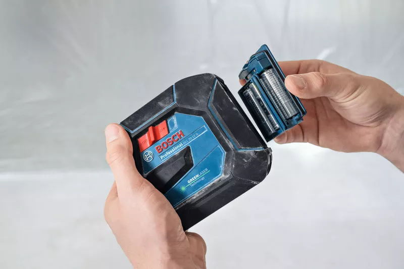 Bosch GLL 20-22 G Linienlaser - 0601065600 - Tasche - Halterung - 4x Batterie (AA)