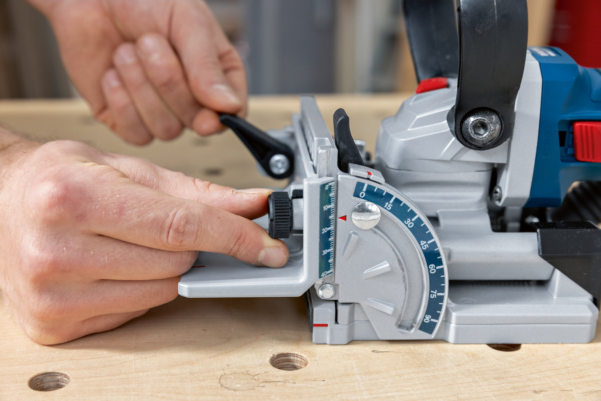 Bosch Akku Flachdübelfräse GFF 18V-22 in L-Boxx ohne Akku und Ladegerät