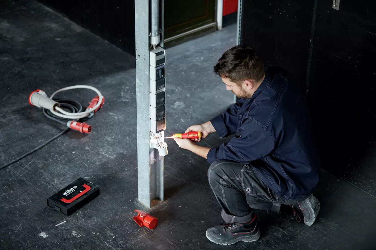Wiha E-Schraubendreher speedE II electric in mini L-Boxx - 7 teilig - 44318