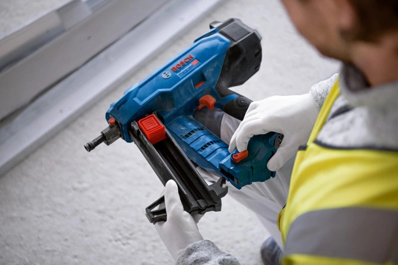 Bosch Akku-Betonnagler GNB 18V-38 - 18V - XL-BOXX - bis 38mm - SOLO