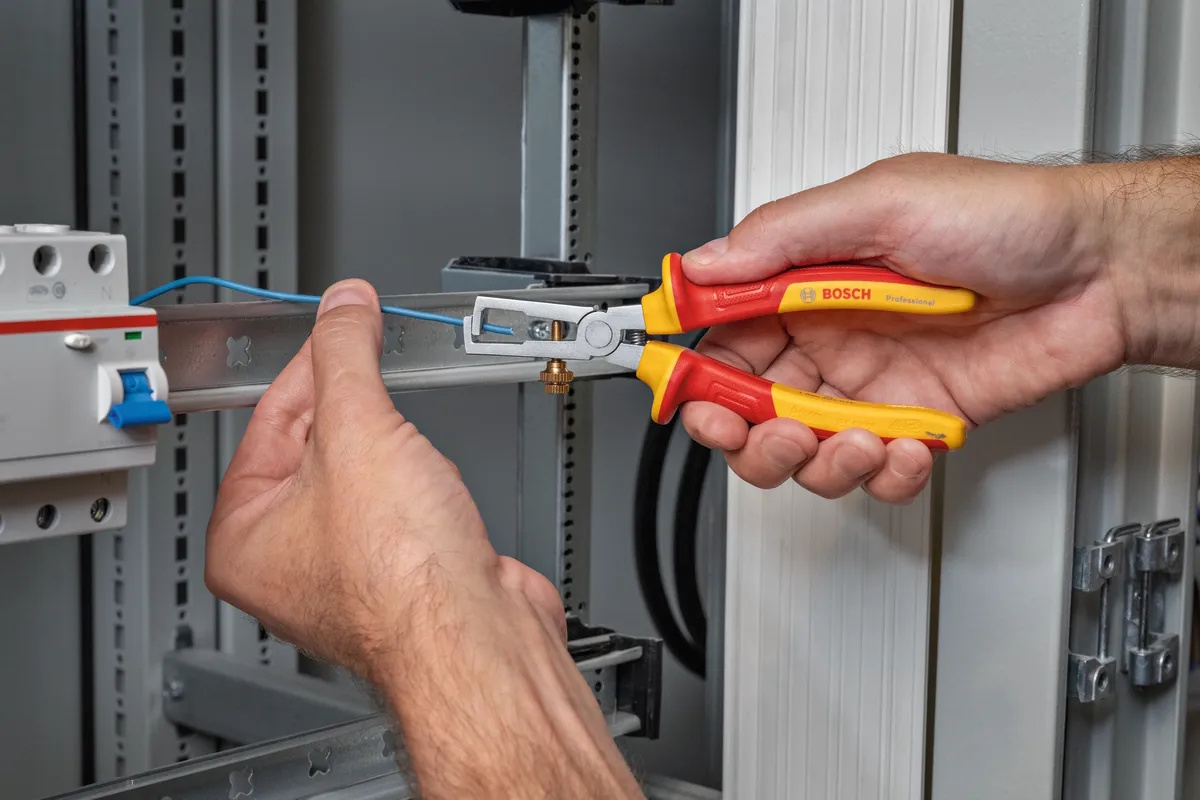 Bosch VDE Zangenset 4 Zangen - Professional 4-teilig Diagonal Kombi Spitzzange