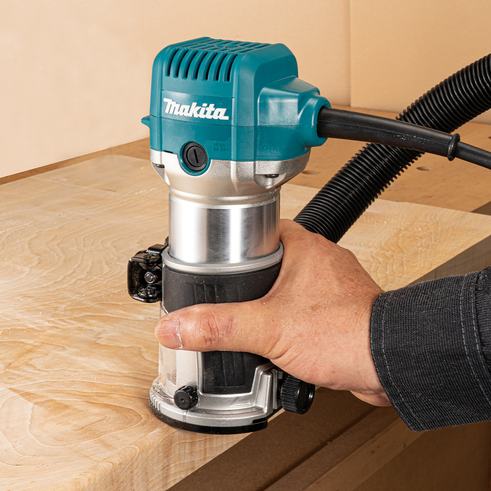 Makita Multifunktionsfräse RT0702CX2J - 710 Watt - bis 34000 Umdrehungen - im Koffer